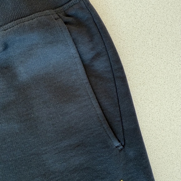 Helmut Lang - BRAND NEW - Yellow Logo patch sweatpants - Patrol Navy Blue - Picture 7 of 10